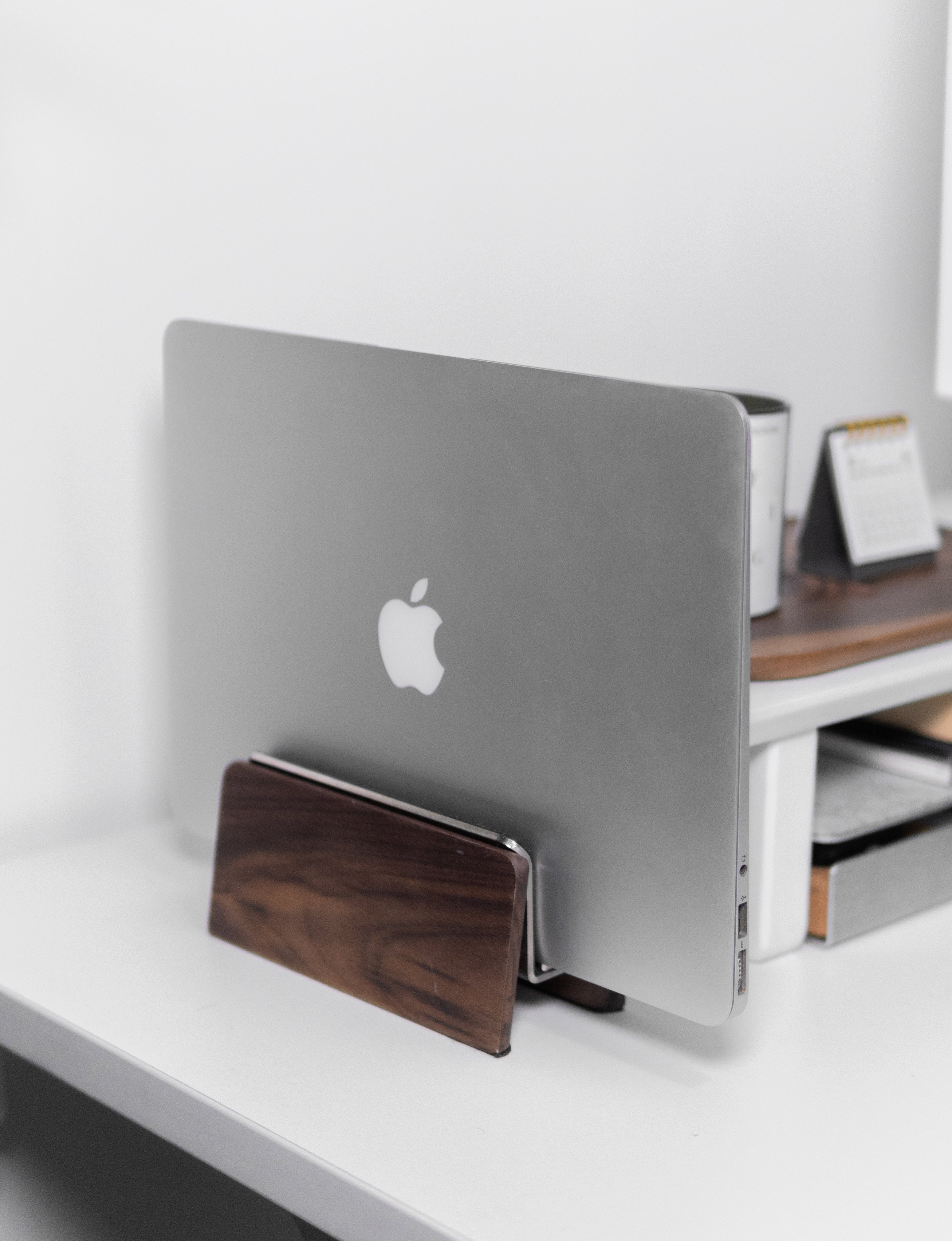 Vertical Laptop Stand | Adjustable | Walnut