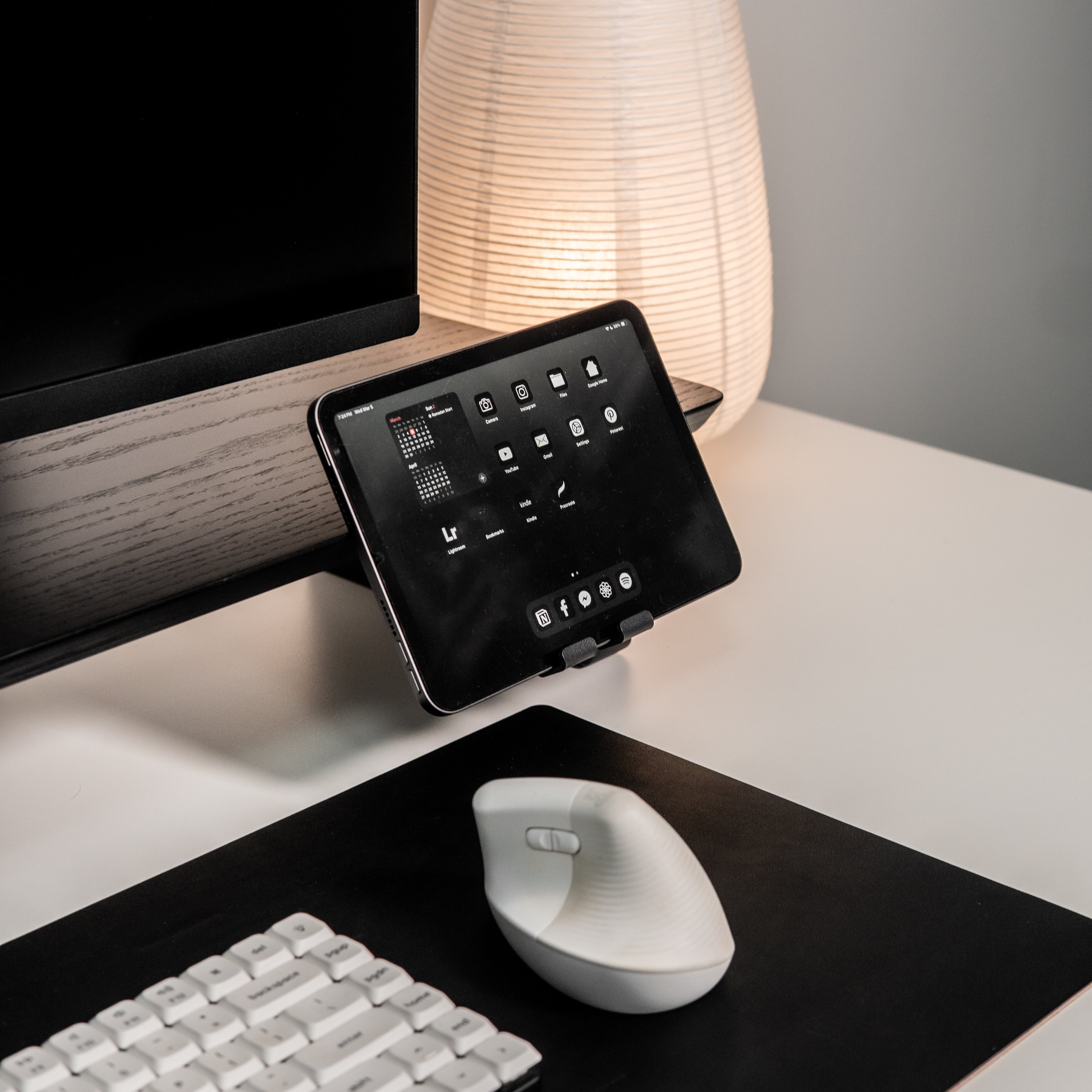 Desk Shelf | Black