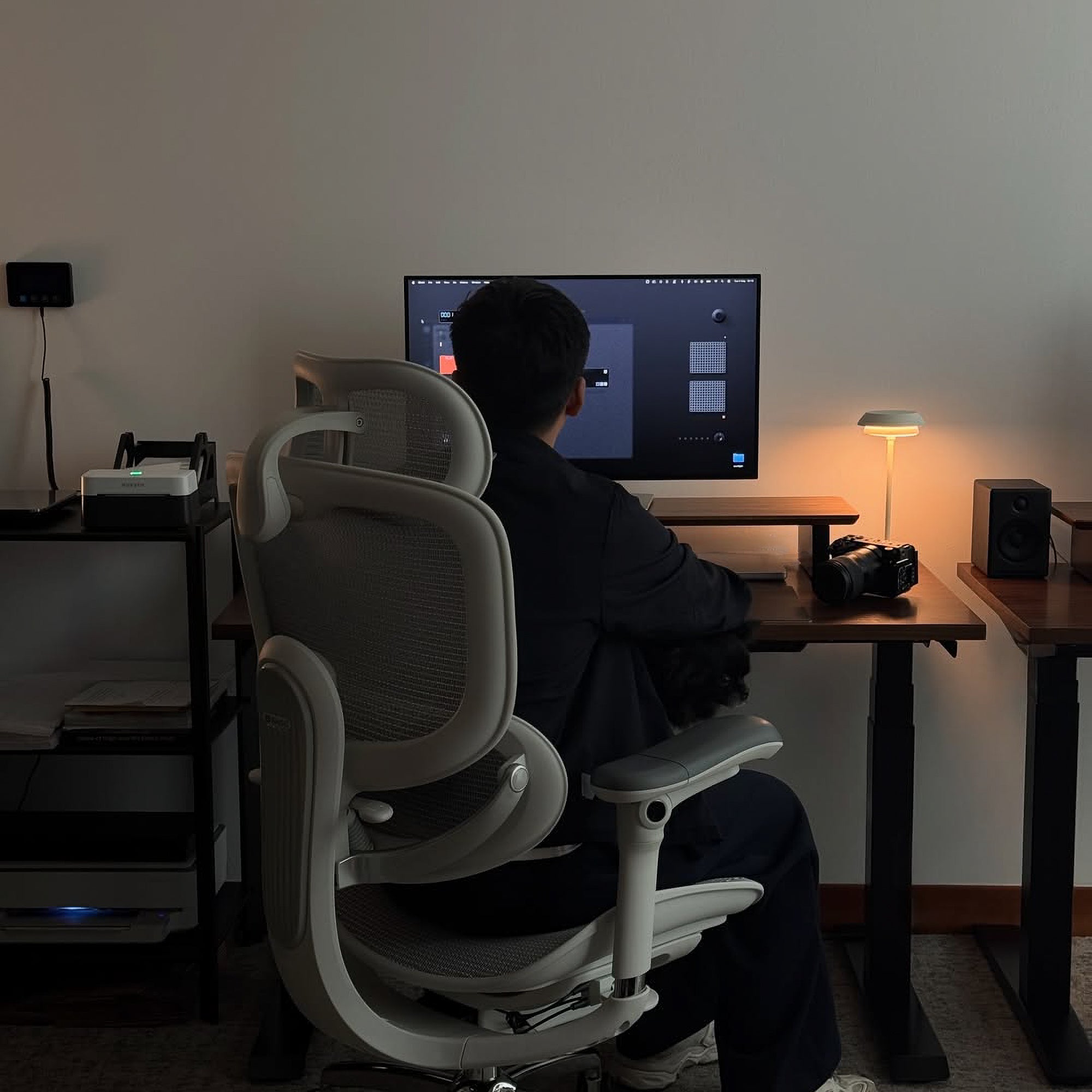 Desk Setup Cockpit | Walnut
