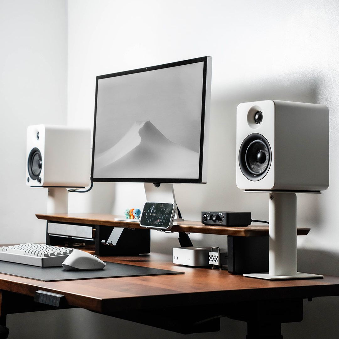 Desk Setup Cockpit | Walnut