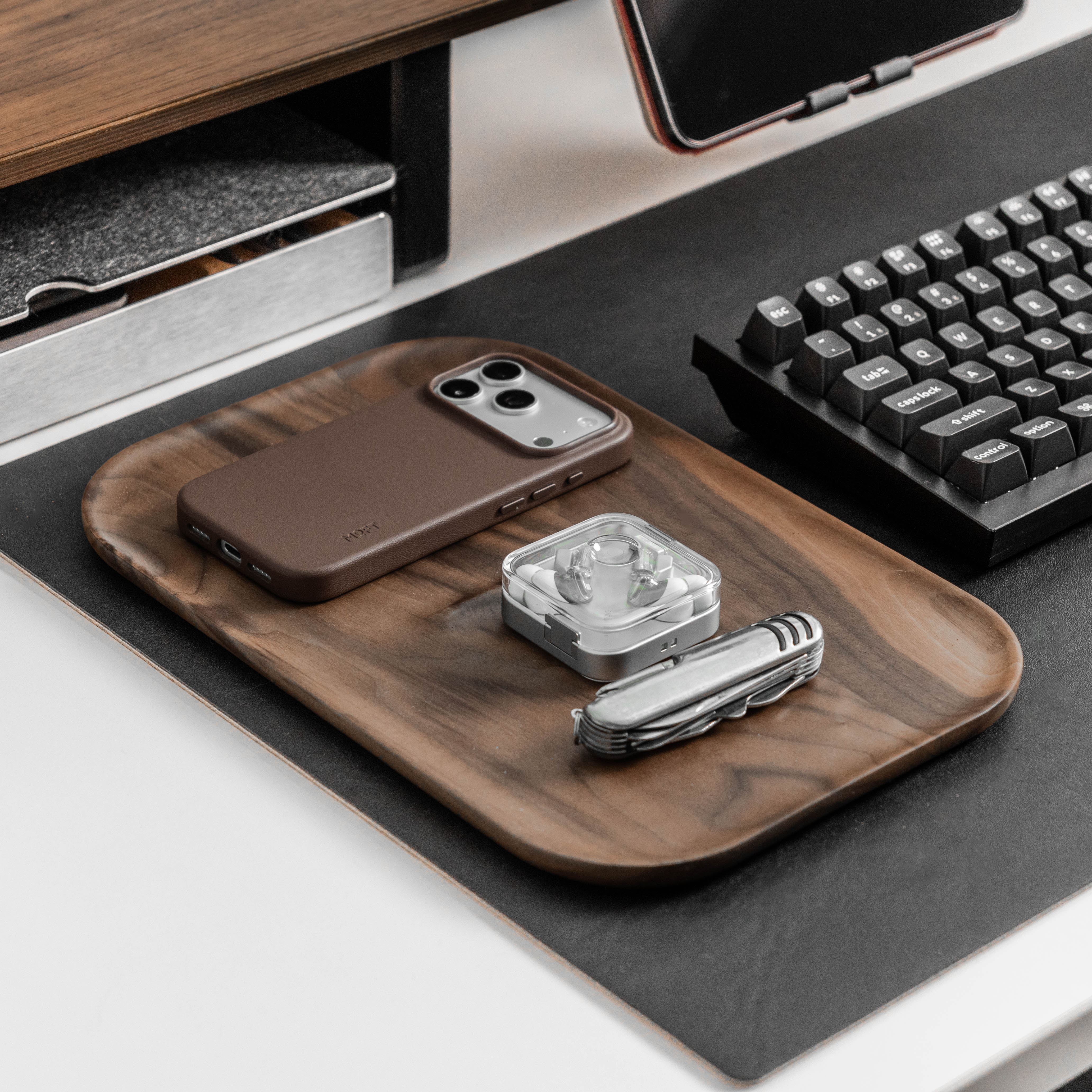 Japandi Catchall Tray Valet | Walnut