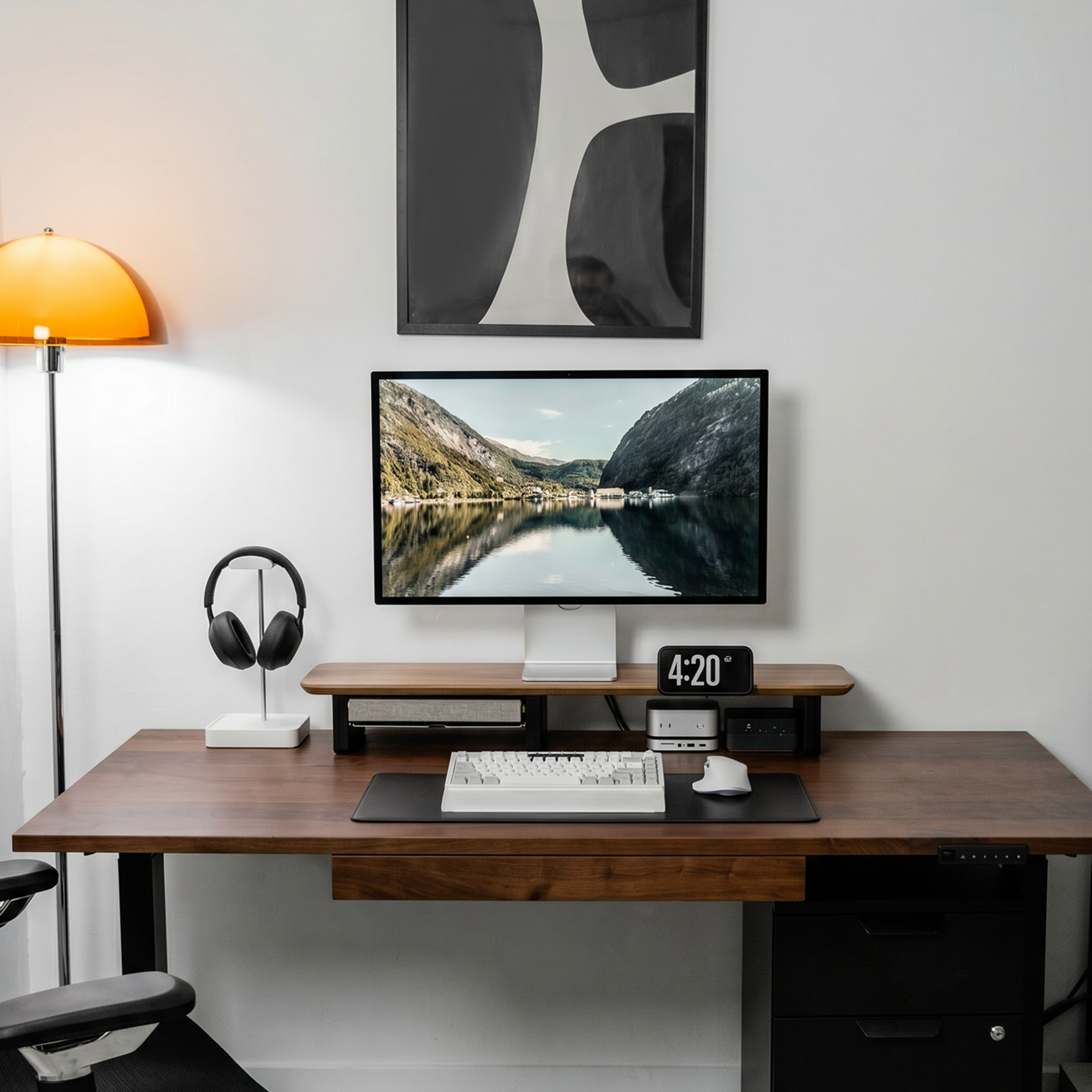 Desk Setup Cockpit | Walnut