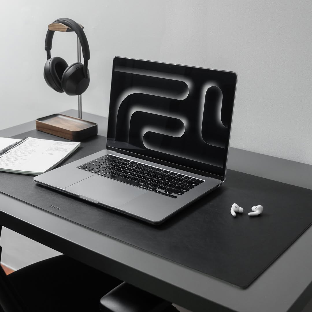 Leather Desk Mat | Black