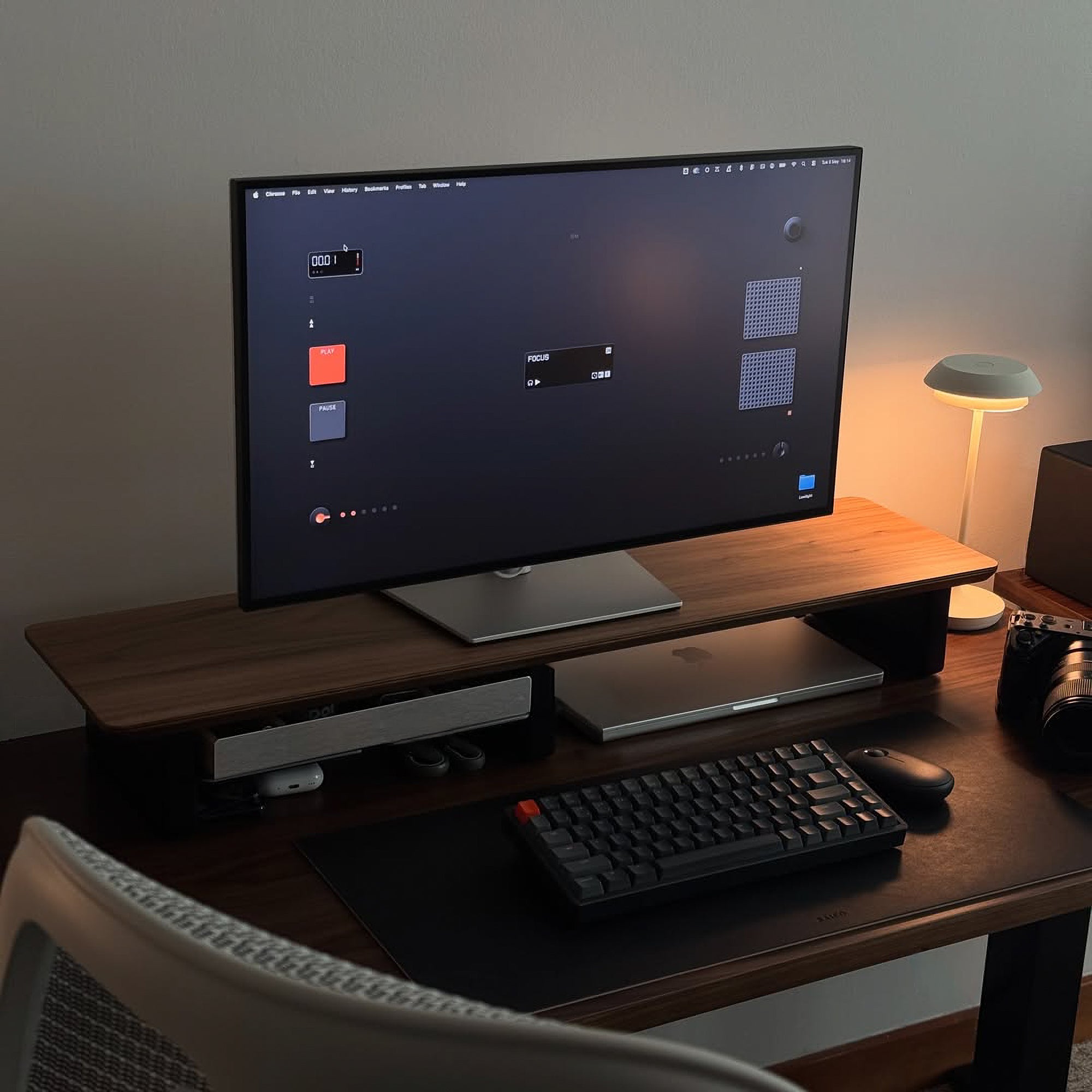 Desk Setup Cockpit | Walnut
